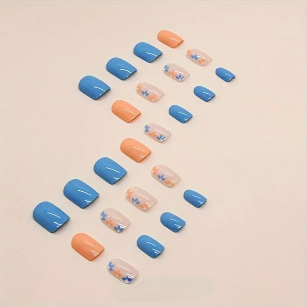 Peach & Blue Floral Accent Press-On Nails – 24pc Short Square Set - Picture 3 of 7